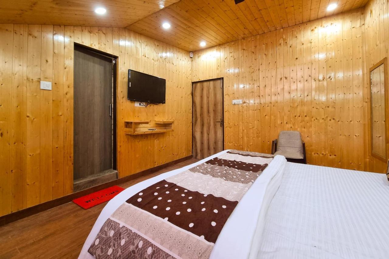 Hotel White Cloud Banikhet Екстериор снимка