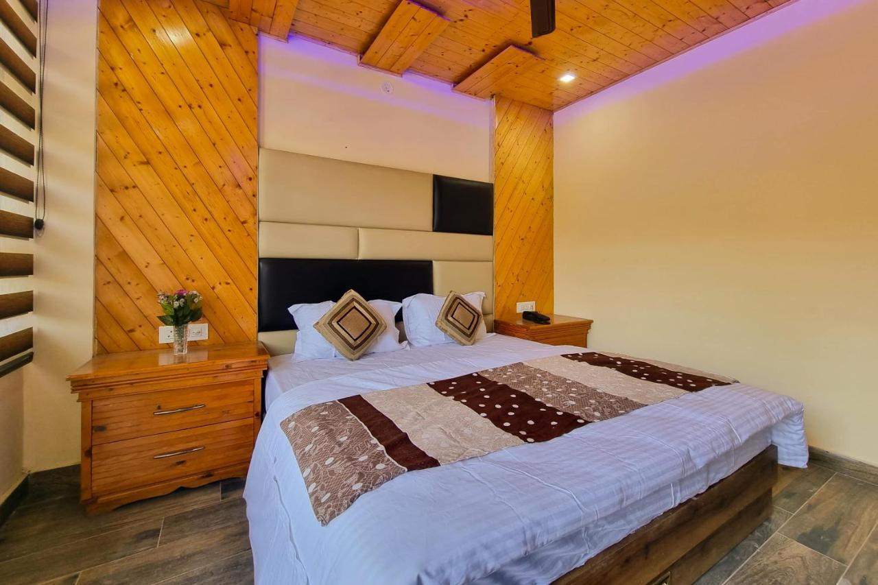 Hotel White Cloud Banikhet Екстериор снимка