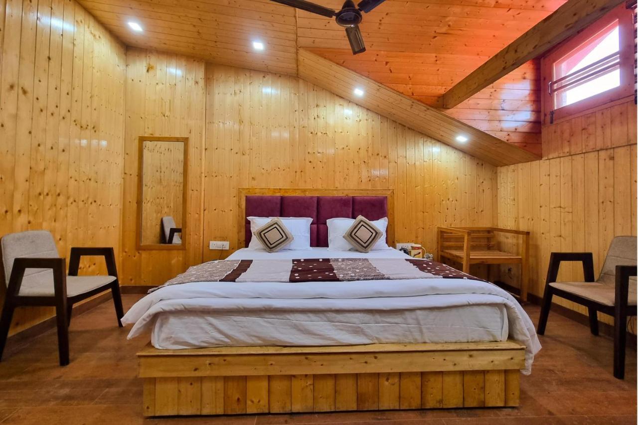 Hotel White Cloud Banikhet Екстериор снимка