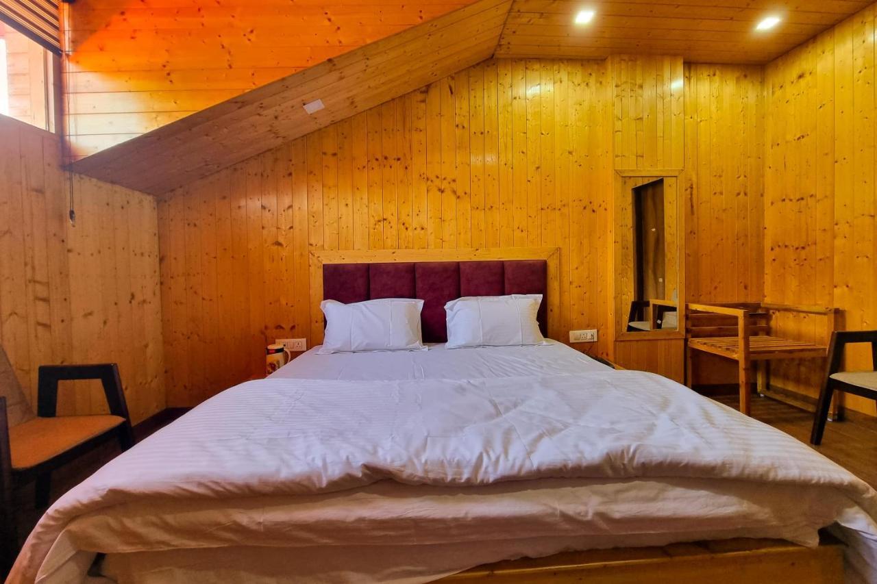 Hotel White Cloud Banikhet Екстериор снимка