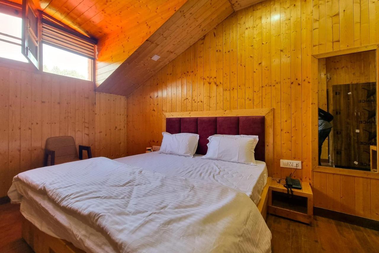 Hotel White Cloud Banikhet Екстериор снимка